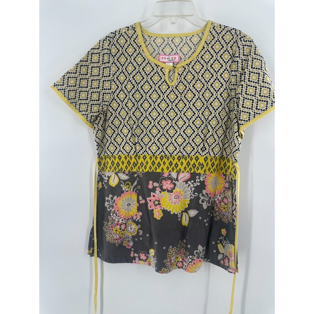 Koi by Kathy Peterson Mixed Print Scrub Geometric Floral Border Print Yellow SzM